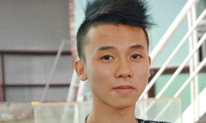 Người quay clip cô gái xin việc hồn nhiên quá mức lên tiếng