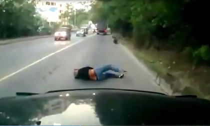 Những pha ngủ gật đáng sợ