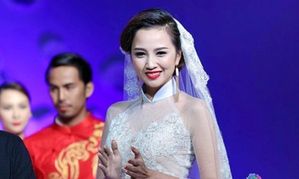 Thủy Phạm - vedette làm tỏa sáng đêm 'Thời trang & cuộc sống'
