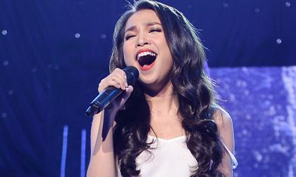 Hiền Thục lộng lẫy khoe nhan sắc 'không tuổi'