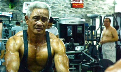 Lực sĩ U70 cơ bắp 6 múi gây xôn xao mạng