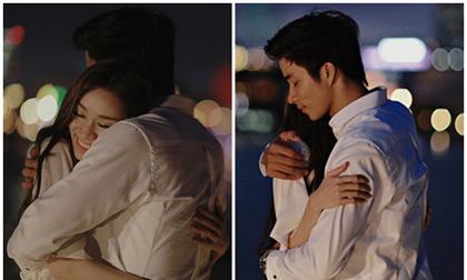 Minh Thư ôm người yêu lãng mạn bên sờ sông