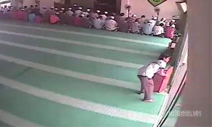 Bi hài chuyện mất của tại nhà thờ hồi giáo