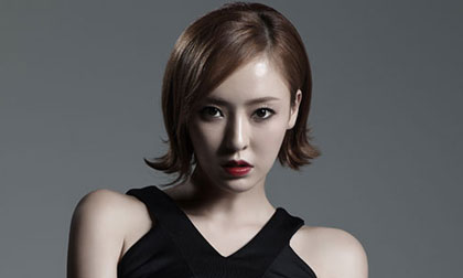 Ngắm vẻ đẹp bí ẩn đầy quyến rũ của Lee Da Hee