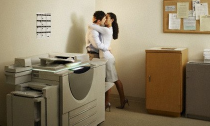 'Tôi đang yêu cuồng nhiệt một phụ nữ đã có gia đình'