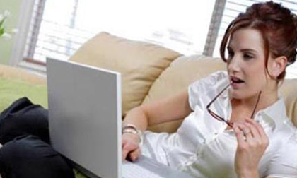 Vợ mê facebook, quên trách nhiệm làm vợ, làm mẹ