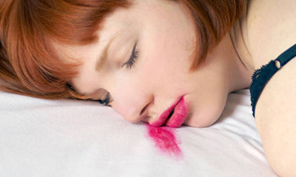 Tại sao da bạn luôn xấu, mụn, kém tươi sáng?