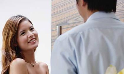 Người yêu thích diện đồ hớ hênh, khoe cơ thể