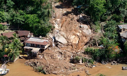 Lở đất ở Lạng Sơn rạng sáng nay, 7 người tử vong