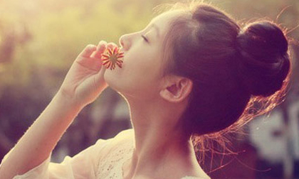 Đợi anh 5 năm, về anh chê tôi già, xấu