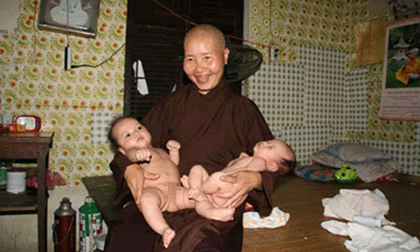 Tìm thấy 10/11 đứa trẻ biến mất ở chùa Bồ Đề