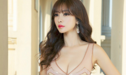 Liễu Nham đẹp kiêu sa như nữ thần 