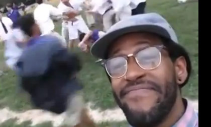 Thầy giáo chụp ảnh khi học sinh đánh nhau