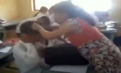 Đình chỉ giảng dạy cô giáo mang bầu tát HS giữa lớp