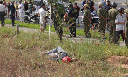 Phát hiện xác học sinh bên vệ đường với nhiều nghi vấn