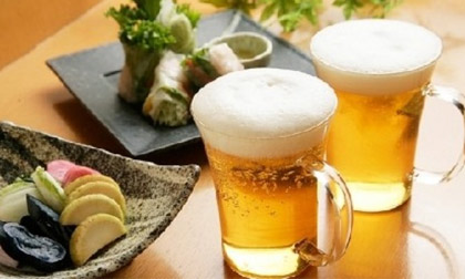 Uống bia nhậu thịt nướng = Dễ ung thư