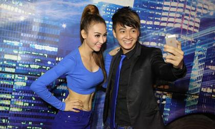 Ngân Khánh hờ hững vòng eo "con kiến" bên Ngô Kiến Huy