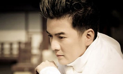 Lê Hoàng: Đàm Vĩnh Hưng chửi rất... đời!