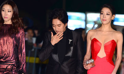 Mỹ nhân Hàn U40 trẻ trung lấn át "dàn" sao trẻ