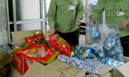 Gần 60 tấn bánh kẹo, ô mai lậu tuồn vào Hà Nội