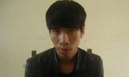 Bắt kẻ giết chủ nhà nghỉ nhờ vạt áo dính máu