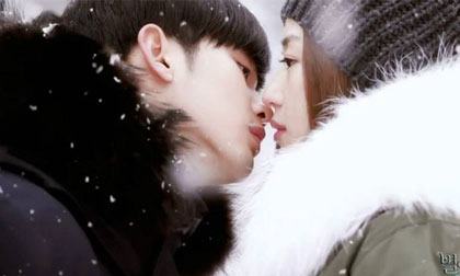 "Vì sao đưa anh tới" lo đi hầu tòa đầu năm mới