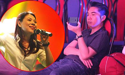 Bạn trai Thanh Thảo tất bật cùng người yêu trên sàn tập