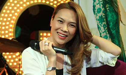 Mỹ Tâm cười thả ga trong ngày sinh nhật