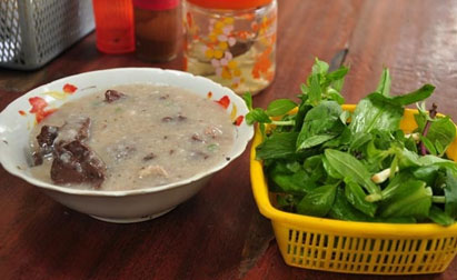 Cháo lòng - có còn nhiều nhớ thương