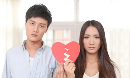 Chồng leo lẻo tán tỉnh bạn thân của vợ