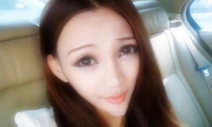 Chết khiếp với mốt cằm cực nhọn của chị em Trung Quốc