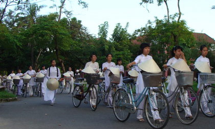 Động cơ của sát thủ thích đâm ‘vùng kín’ nữ sinh?