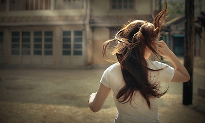 Tháng Mười rồi, hay là mình yêu nhau đi anh!