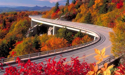 Chiêm ngưỡng 10 cung đường đẹp đến nghẹt thở