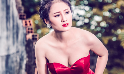 Viên Hoàng Thu đẹp tựa nữ thần