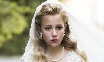 Đám cưới của cô bé 12 tuổi gây sốc cộng đồng mạng