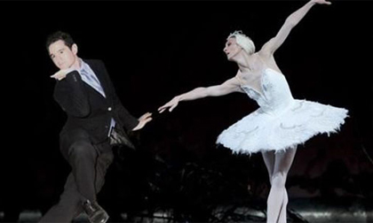 Ảo diệu photoshop: Xóa giúp kẻ thứ 3 làm phiền