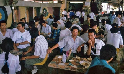 Thú vị quán xá Hà Nội thời kì đầu đổi mới 