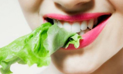 Trẻ mãi không già với 5 rau quả phẩm rẻ tiền