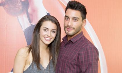 Vợ chồng diễn viên 'Step up' tình tứ dự họp báo ở Việt Nam