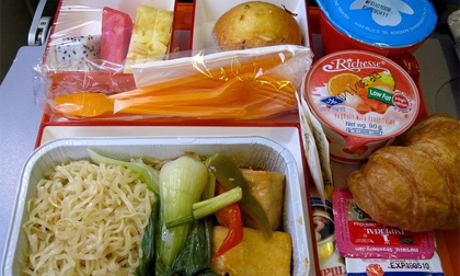 Khám phá đồ ăn của các hãng hàng không lớn 