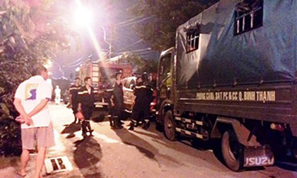 Đâm tàu chở 400 khối xăng trên sông Sài Gòn, 1 người mất tích