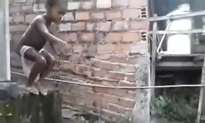 Chiếc bể quay lại 'tuổi thơ'