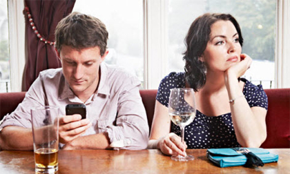 Văn hóa sử dụng smartphone thời công nghệ