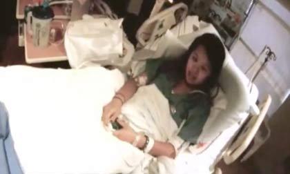 Y tá gốc Việt nhiễm Ebola đang dần hồi phục