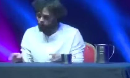 Người có đôi tay nhanh nhất thế giới