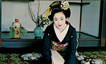 Ngắm vẻ bí ẩn của nàng tài nữ đẹp nhất Nhật Bản