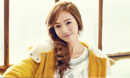 Jessica đẹp rạng rỡ với thời trang thu đông 