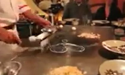 Màn biểu diễn nấu ăn cực đỉnh