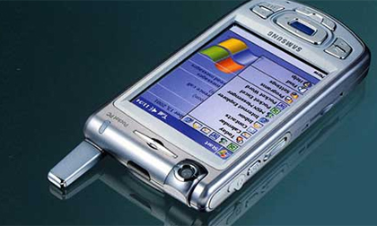 10 smartphone đầu bảng của thập kỷ trước